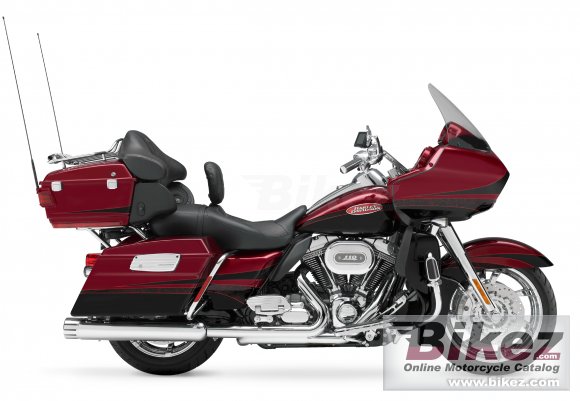 2011 Harley-Davidson FLTRUSE CVO Road Glide Ultra photo